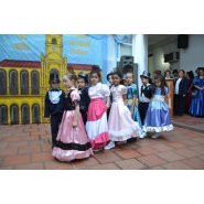 Celebración del 25 de Mayo - Primaria y Secundaria Turno Mañana